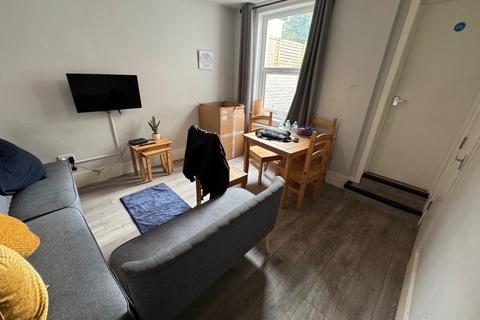 4 bedroom terraced house for sale, 189 Clarendon Street, Dover, Kent