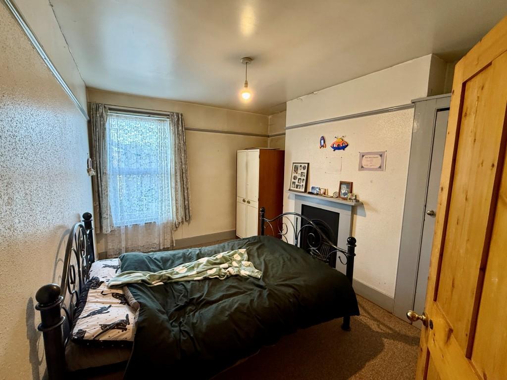 10 Grange Road - bedroom three