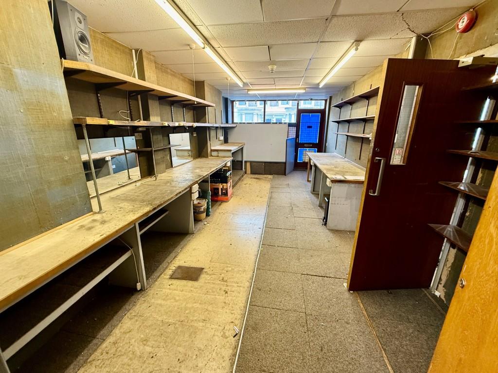 12 Grange Road - shop floor