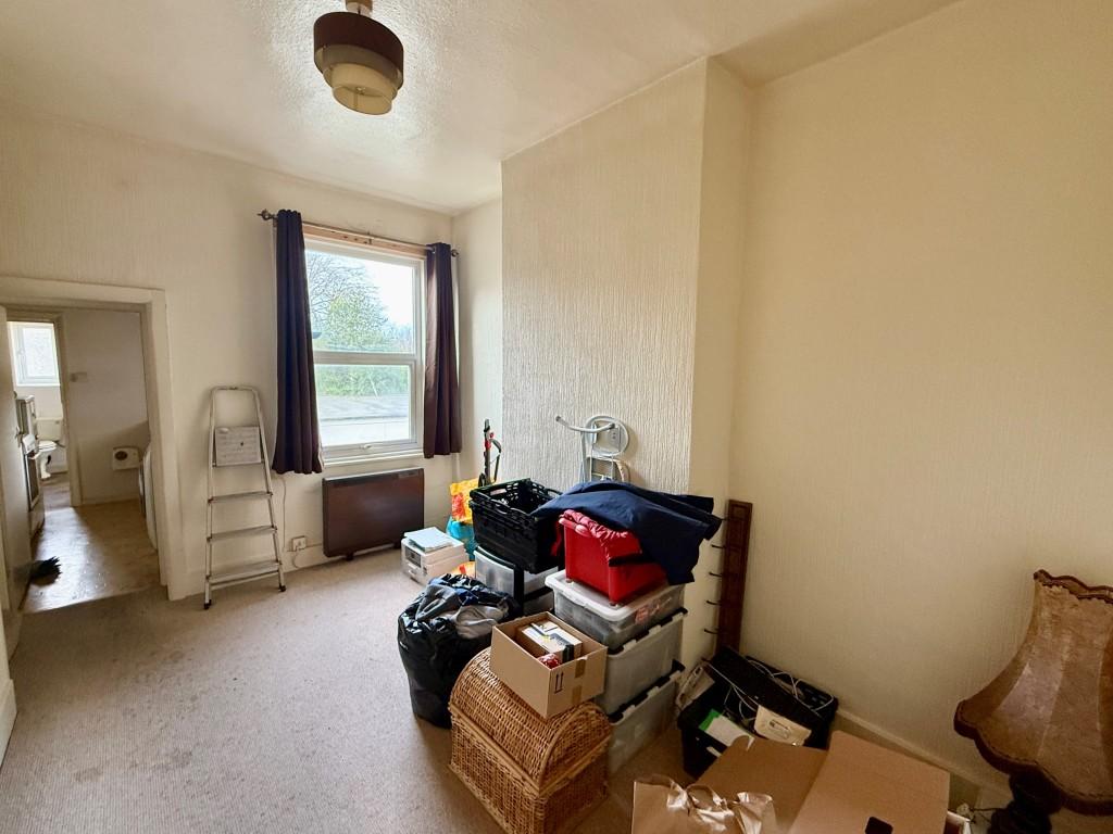 12 Grange Road - dining room