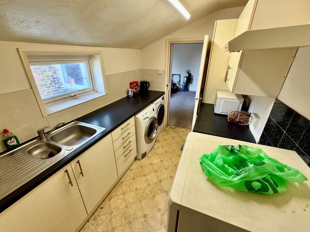 12 Grange Road - kitchen