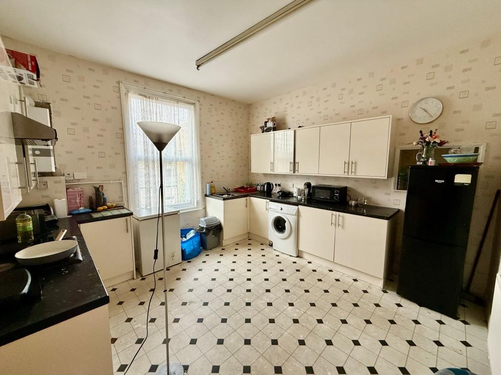 10 Grange Road - kitchen