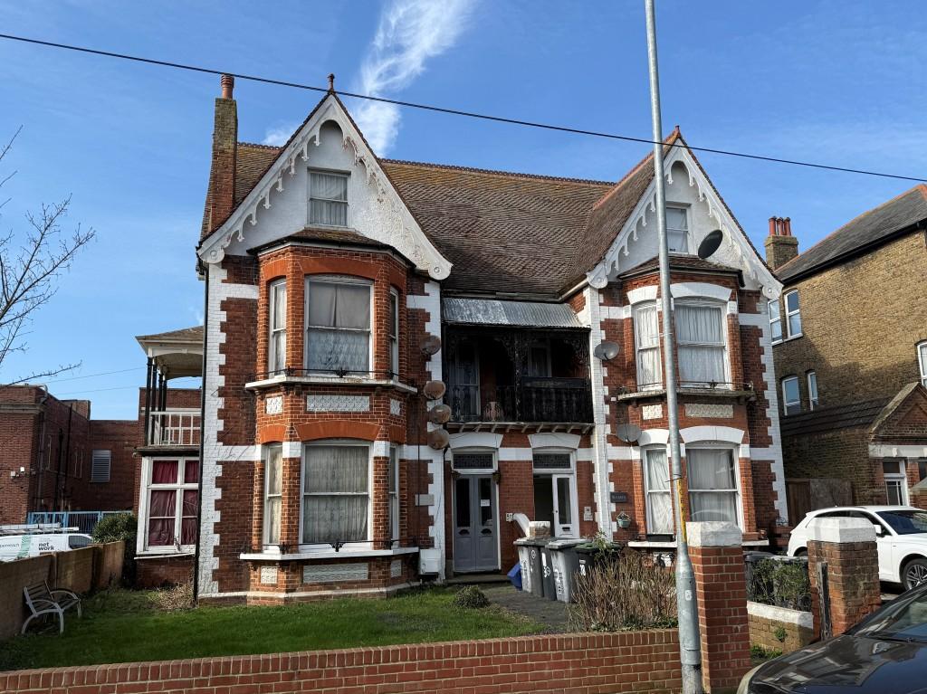 38 Canterbury Road