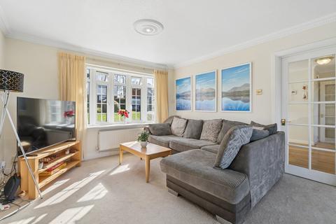 4 bedroom detached house for sale, Fernsleigh Close, Gerrards Cross SL9