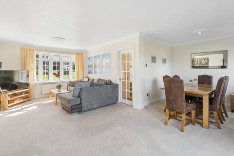 4 bedroom detached house for sale, Fernsleigh Close, Gerrards Cross SL9