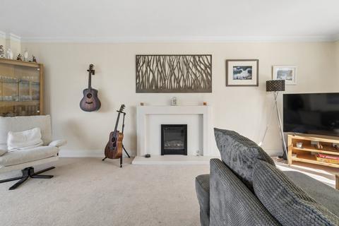 4 bedroom detached house for sale, Fernsleigh Close, Gerrards Cross SL9