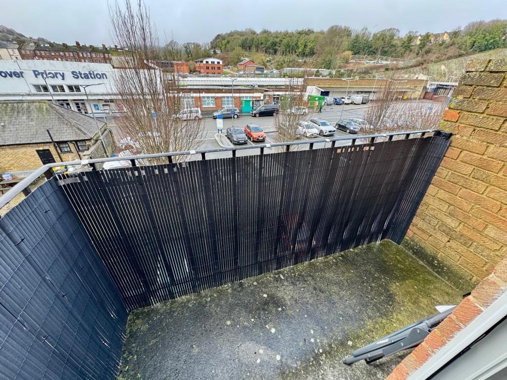 5 Stuart Court - view from rear balcony
