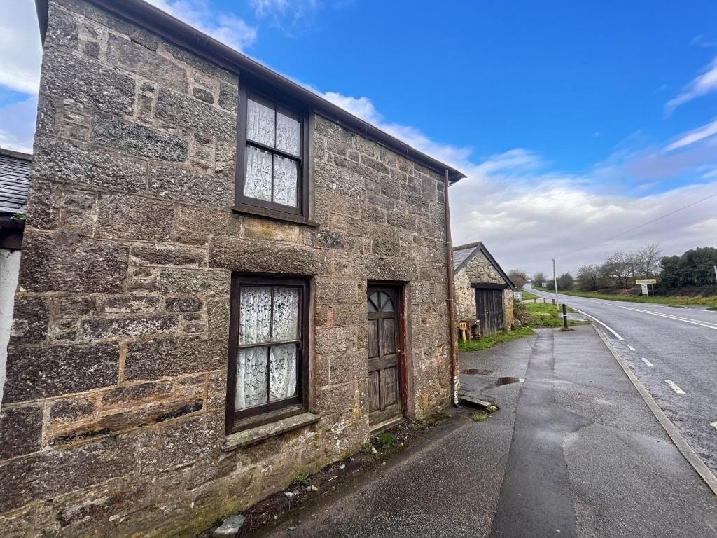 Side elevation from roadside