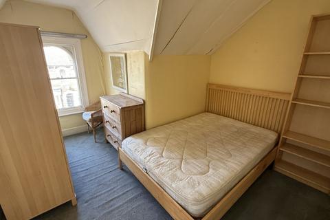 undefined, Flat C, 99 Embleton Road, Lewisham, London