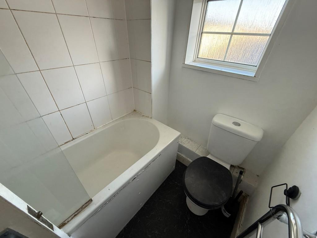 Bathroom with WC