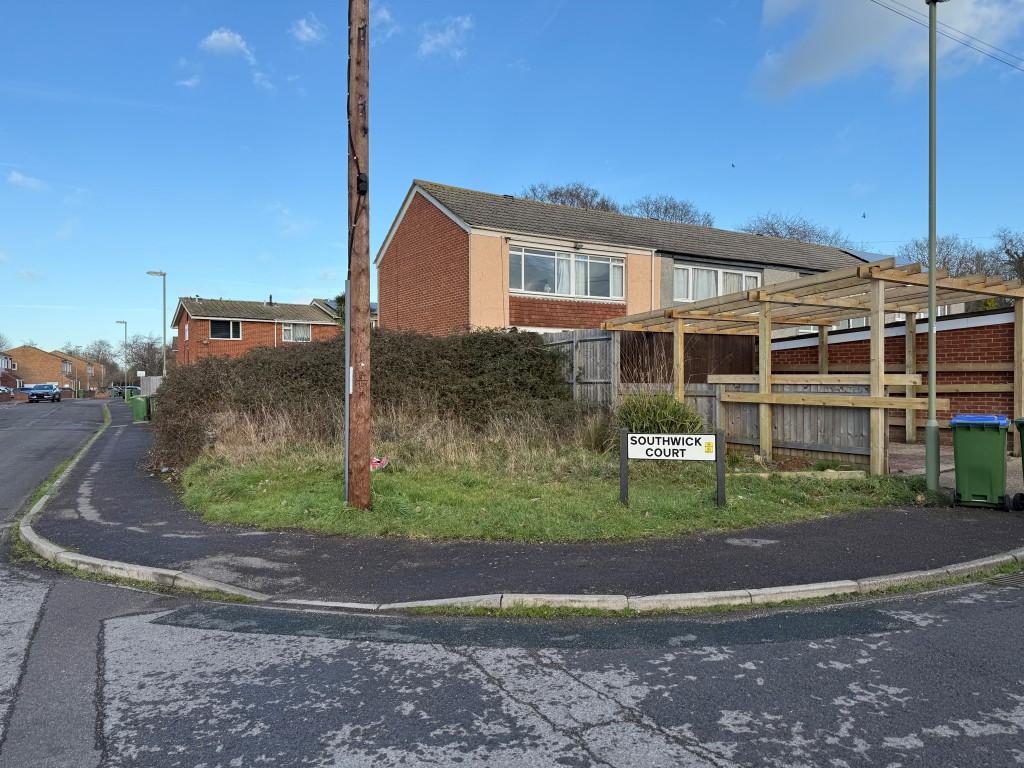 Alternative view of land from Fort Fareham Road