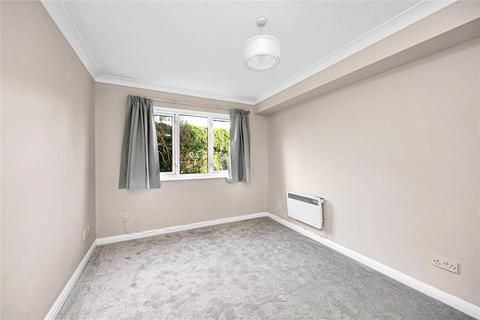 2 bedroom apartment for sale, Varsity Drive, Twickenham, TW1