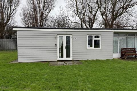 2 bedroom chalet for sale, Chalet K88, Parkdean Resort, New Lydd Road, Camber, Rye, East Sussex