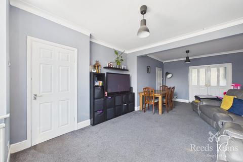 3 bedroom semi-detached house for sale, Rydalhurst Avenue, South Yorkshire S6