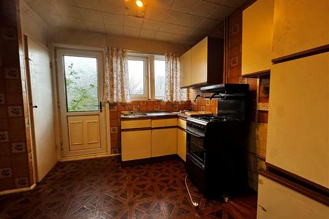 3 bedroom semi-detached house for sale, Wythburn Road, CHESTERFIELD