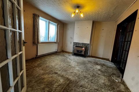 3 bedroom semi-detached house for sale, Wythburn Road, CHESTERFIELD