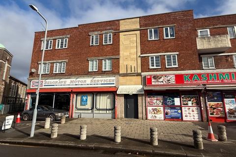 2 bedroom flat for sale, 699 Cranbrook Road, Ilford, Essex
