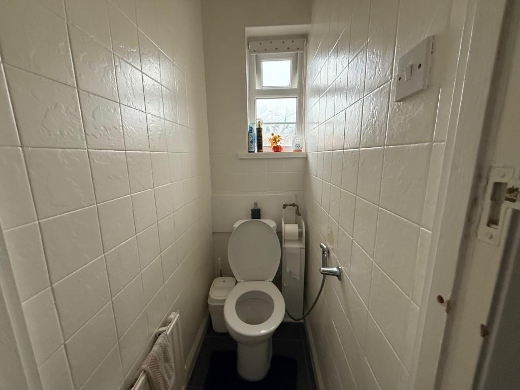 Separate WC