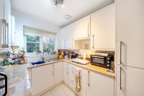 2 bedroom retirement property for sale, Badgers Walk, Cedars Village, Chorleywood, Hertfordshire, WD3