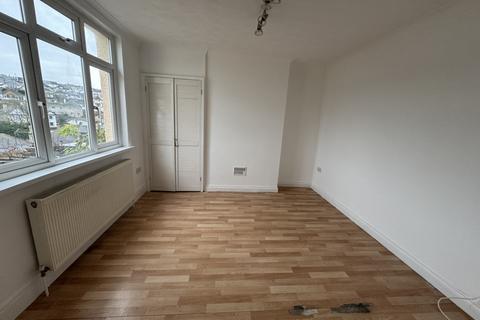 3 bedroom end of terrace house for sale, 25 Marldon Avenue, Paignton, Devon