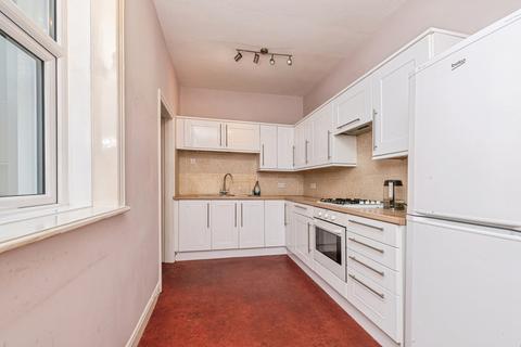 2 bedroom terraced house for sale, Halifax Old Road, Birkby, West Yorkshire HD2