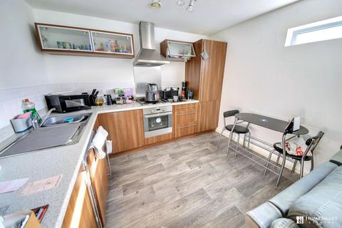 2 bedroom flat for sale, The Decks, Runcorn, WA7