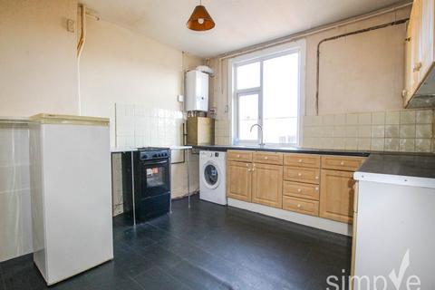 3 bedroom house to rent, COLDHARBOUR LANE , HAYES, MIDDLESEX