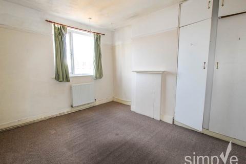 3 bedroom house to rent, COLDHARBOUR LANE , HAYES, MIDDLESEX