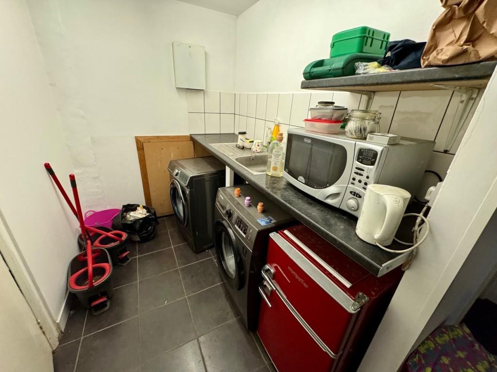 Single storey - kitchen