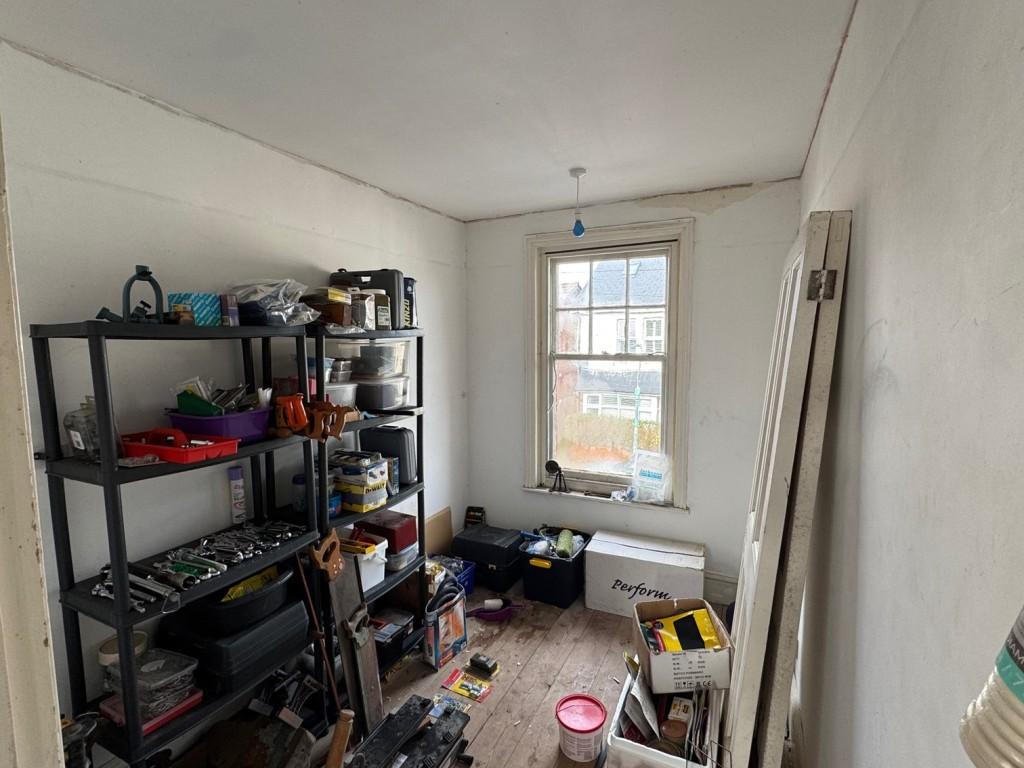 Bedroom/Office