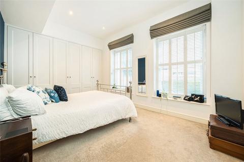 2 bedroom flat to rent, Kennington Road, London SE11