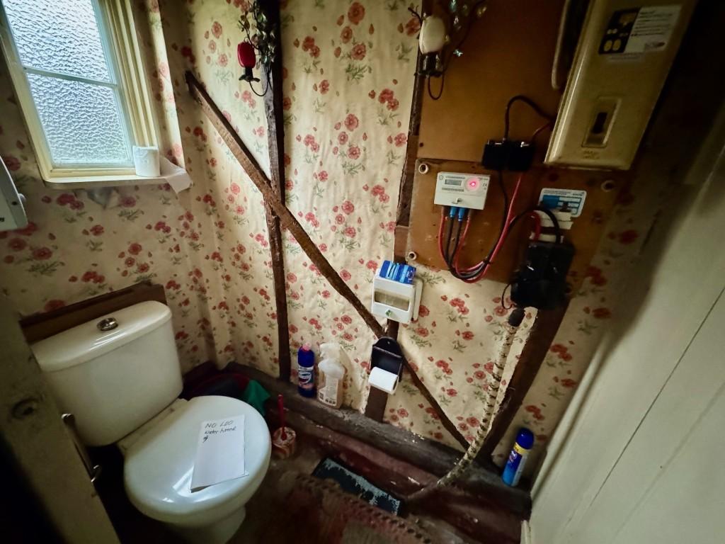 Ground floor W.C.