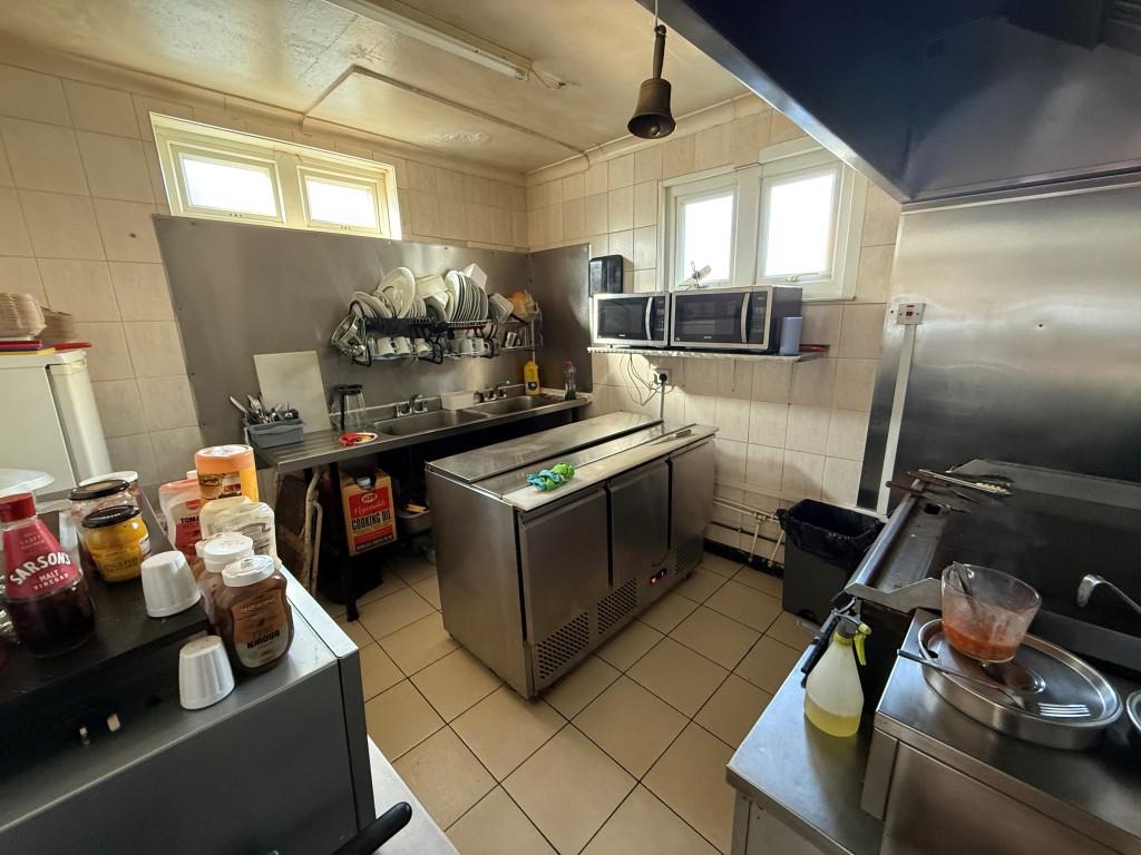 Commercial kitchen