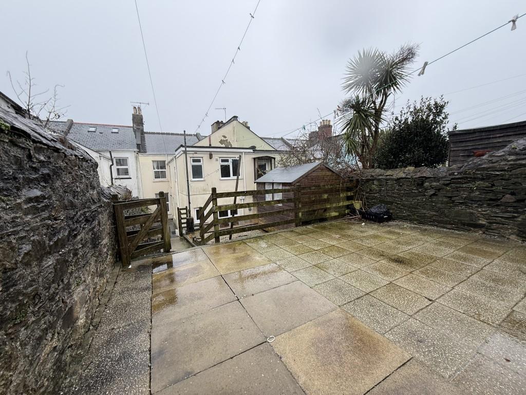 Further garden view
