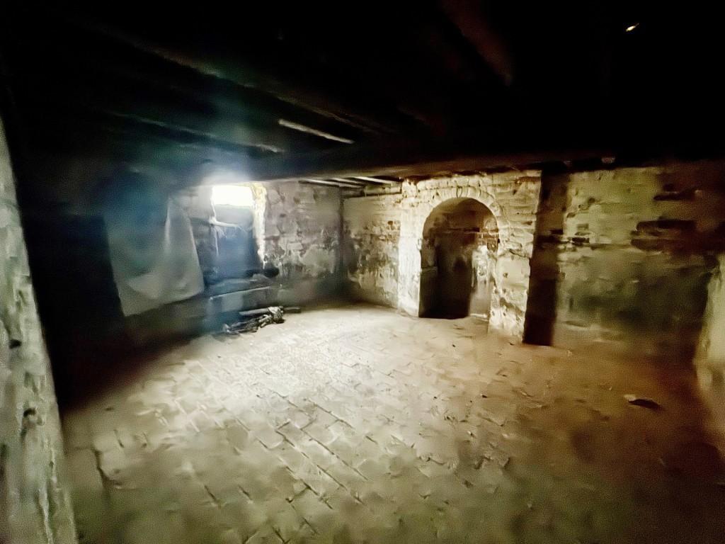 Basement room 1 in city building