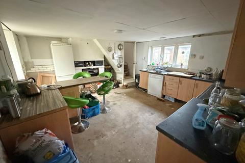4 bedroom detached house for sale, Dove Hirne, Bourne Road, West Pinchbeck, Spalding, Lincolnshire
