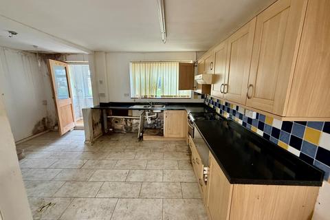 3 bedroom terraced house for sale, 8 Hutchings Close, Sittingbourne, Kent