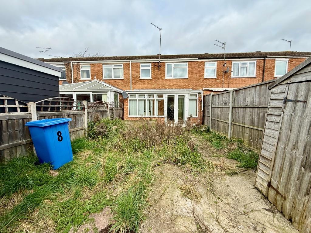 Garden to rear