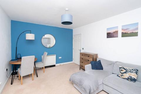 2 bedroom flat for sale, Moorview House, Selden Hill, HP2, Hemel Hempstead, HP2
