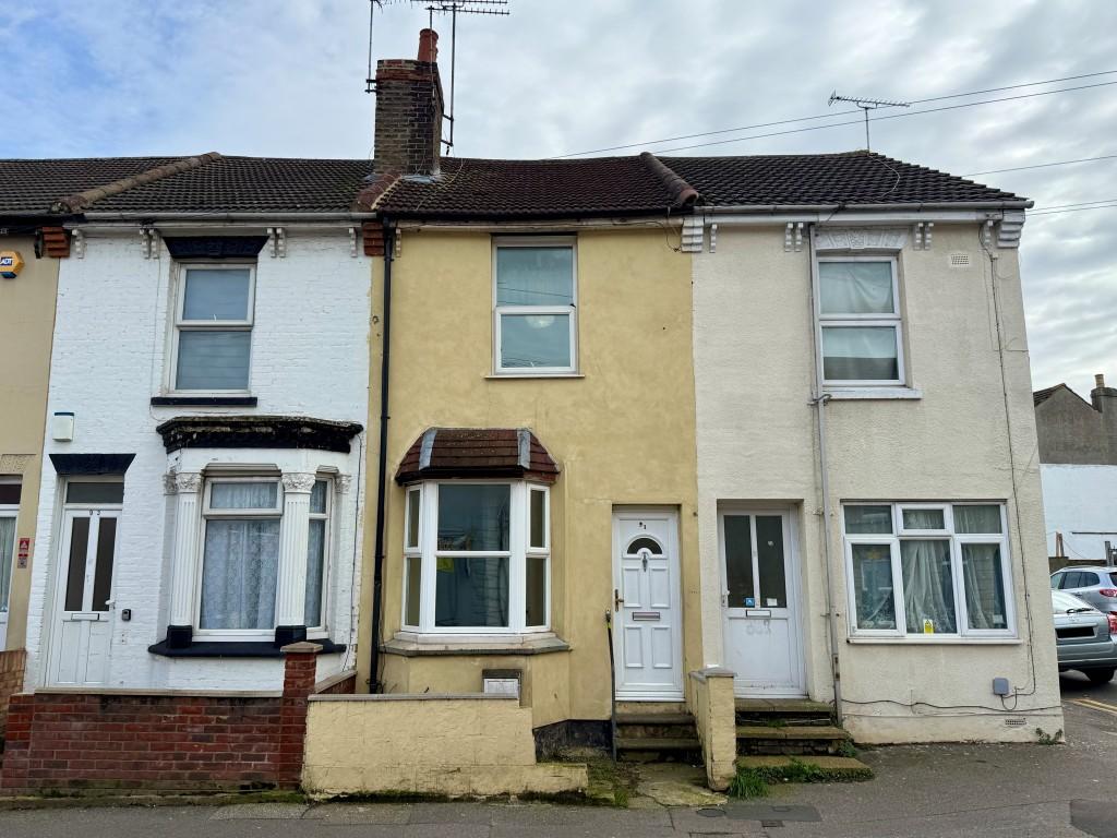 Mid-terraced house
