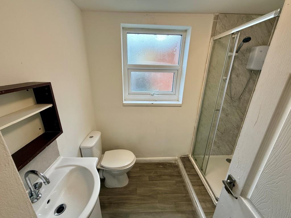 Shower room with W.C.
