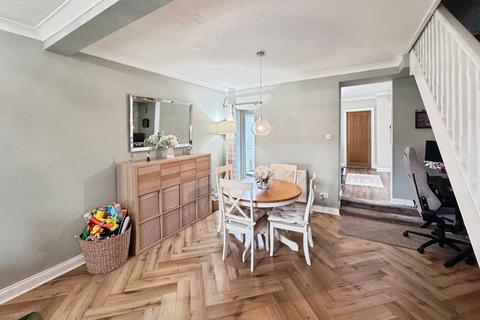 undefined, New Road, Neath SA10