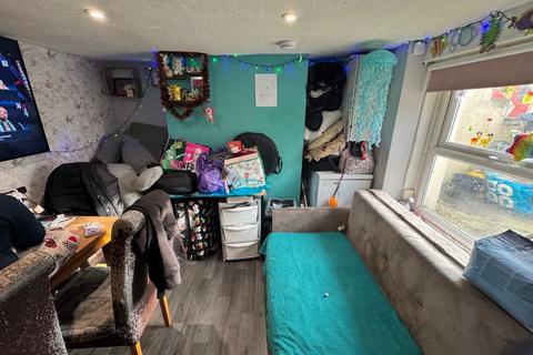 3 bedroom terraced house for sale, 150 London Road, Dover, Kent