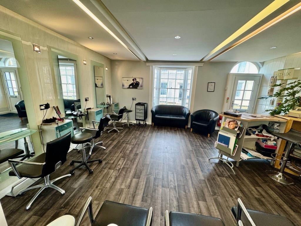 Ground floor salon