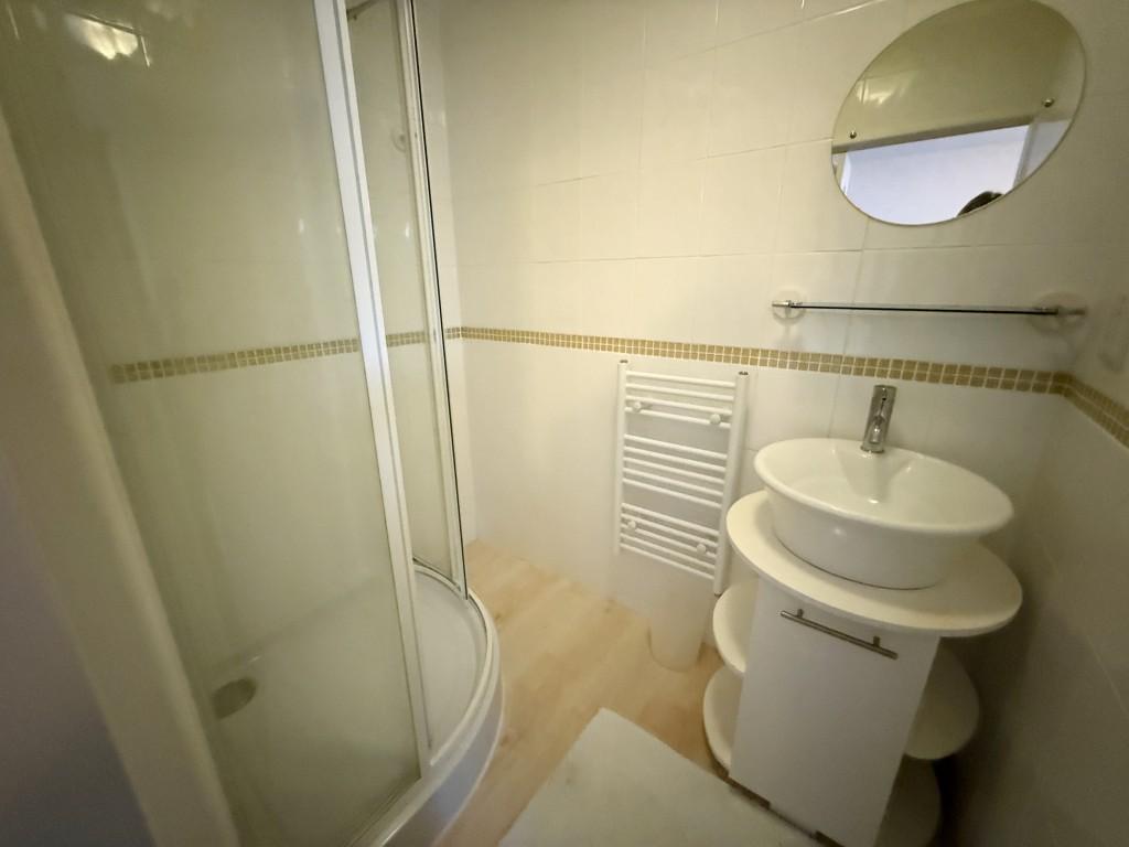 Ensuite shower room
