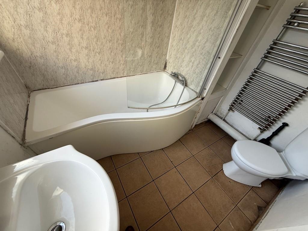Ground floor bathroom