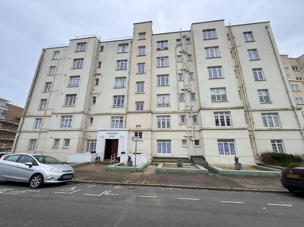 External photo of Motcombe Court building