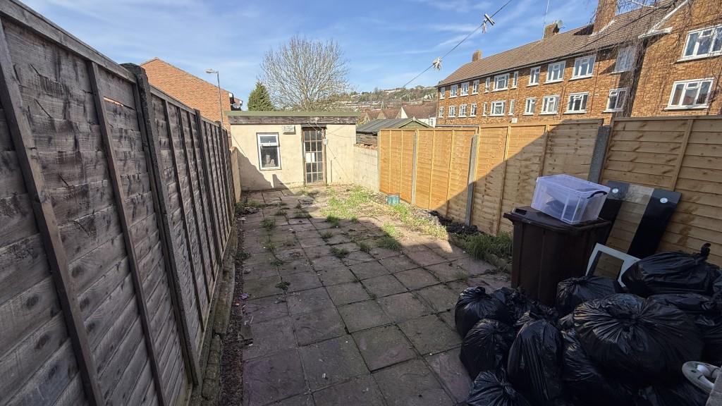 External image of rear garden