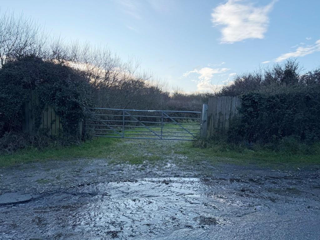 Access Gate