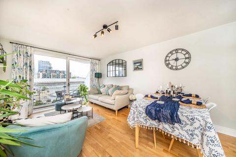 Smugglers Way, London SW18